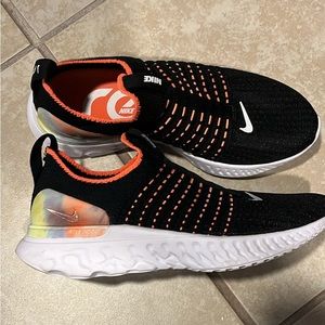 Nike Running gym shoes